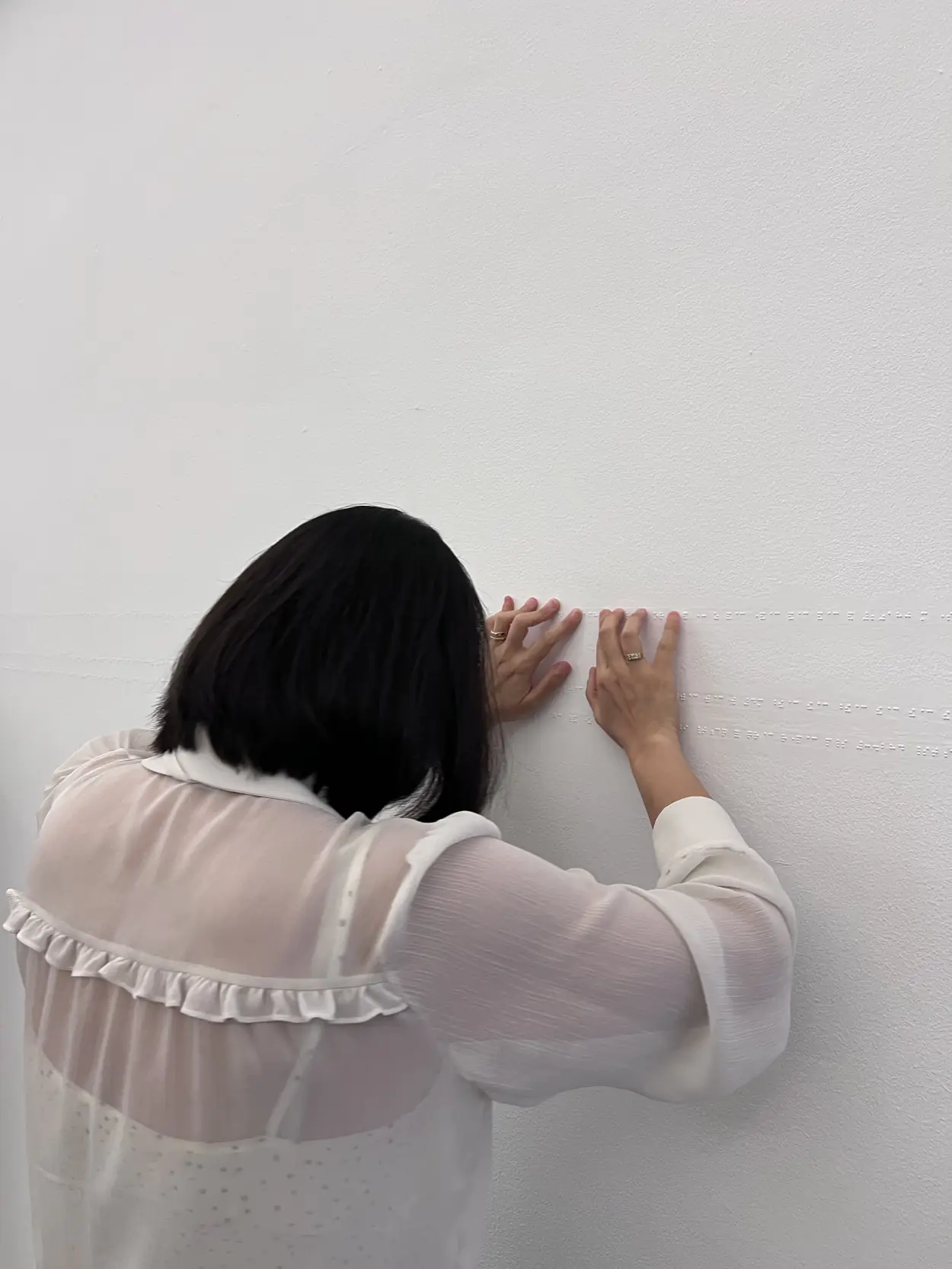Exposição Lydia Ourahmane: Lydia Ourahmane, Castello di Rivoli, Itália, 2025